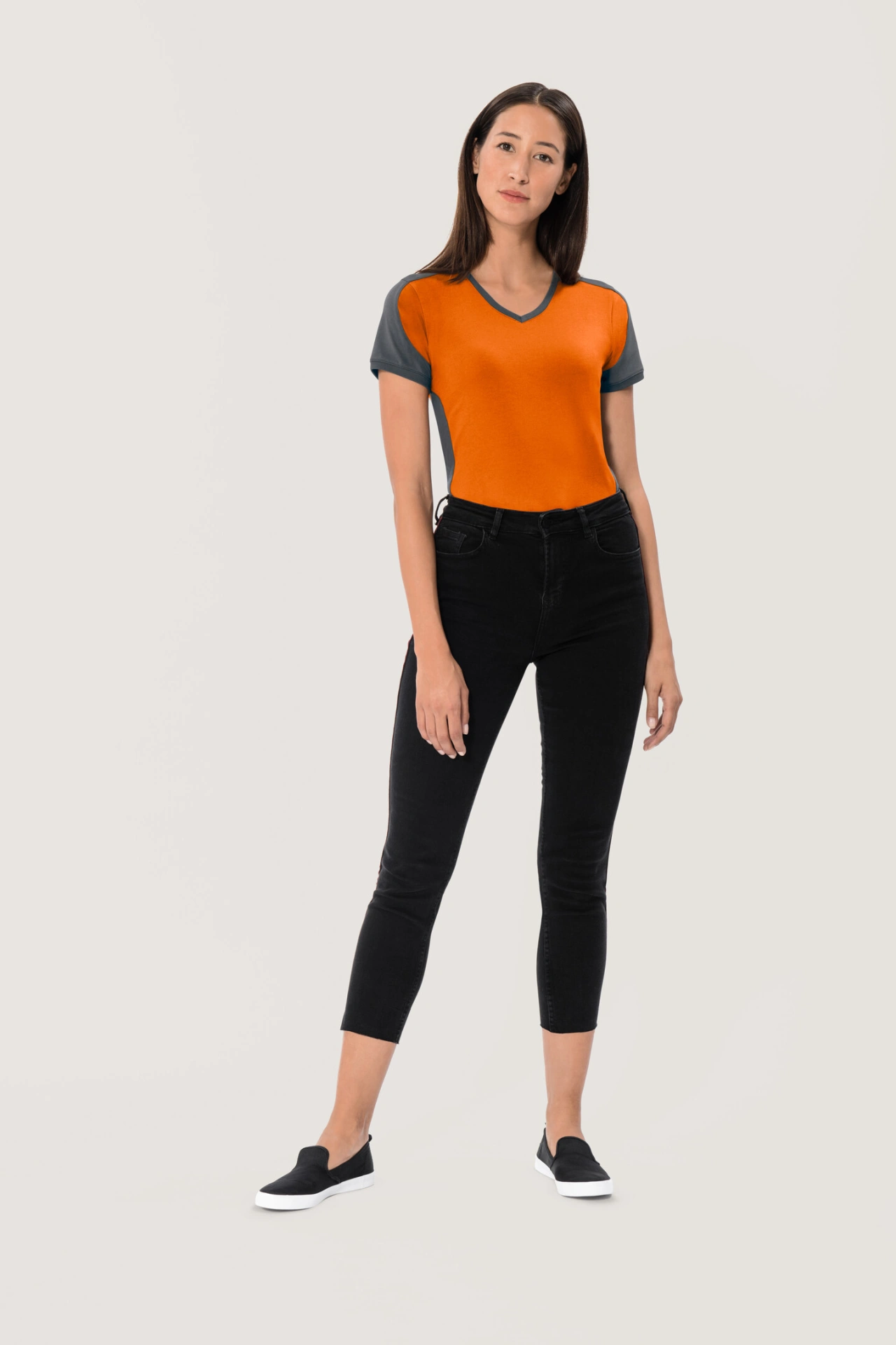 HAKRO Women-V-Shirt-Contrast 190 Mikralinar®