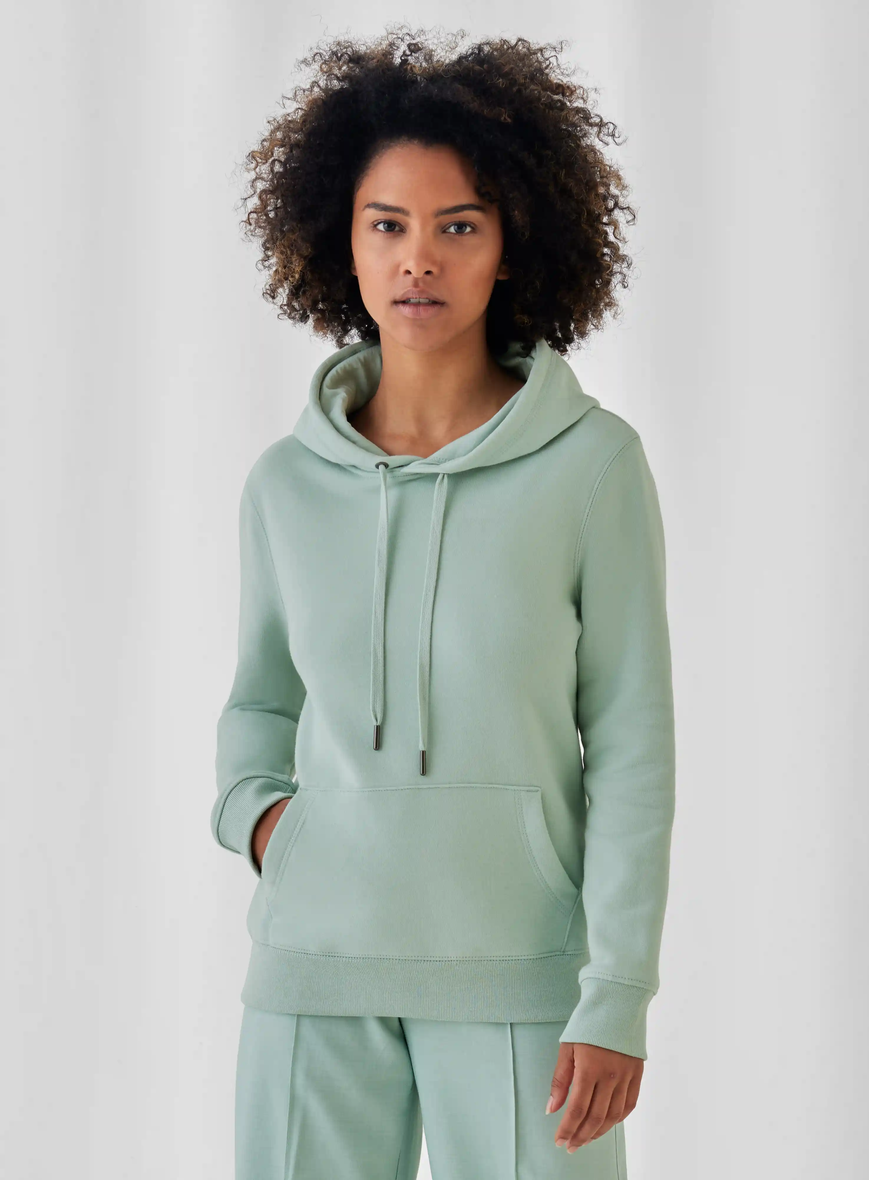 B&C Queen Hooded Sweat Women